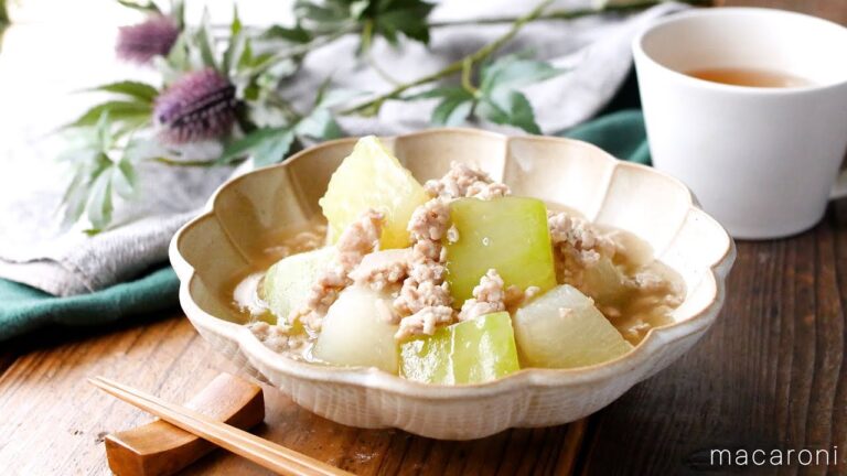 【冬瓜のそぼろ煮】冬瓜のトロトロ食感！やさしい味わいでうほっこり♪｜macaroni（マカロニ）