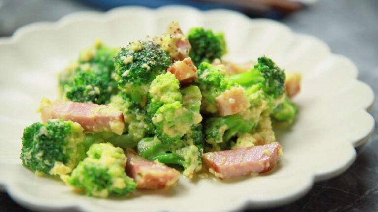 カルボナーラ風ブロッコリーのレシピ