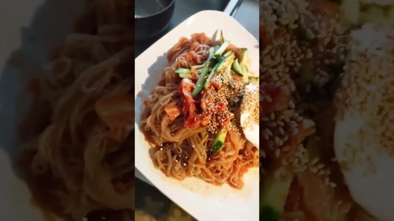 そんなに辛く‥韓国ビビン麺最高に‥うま　　　　　　#麺好き#冷麺#ビビン麺#韓国料理#好きなめん