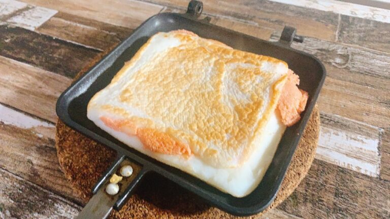 ［ホットサンドメーカー］はんぺんの明太マヨのはさみ焼き