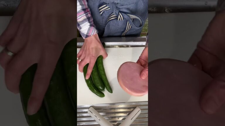 切って和えるだけ❗簡単で美味い😋【ハムときゅうりのごまナムル】#Shorts #ひめりんご