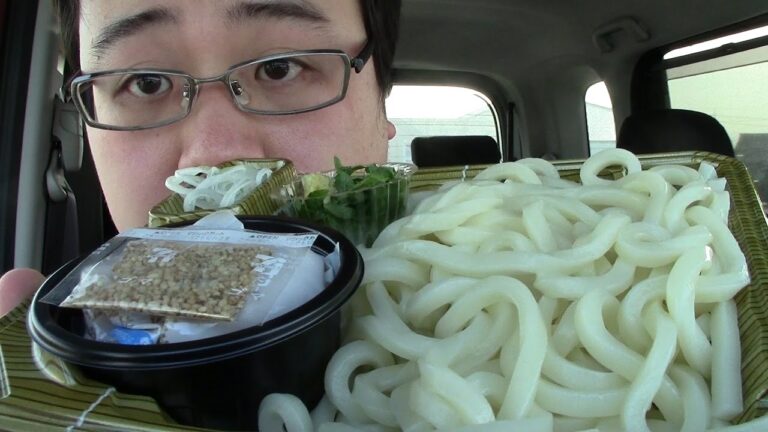 ごまだれうどんを食べてみた！【セブンイレブン】