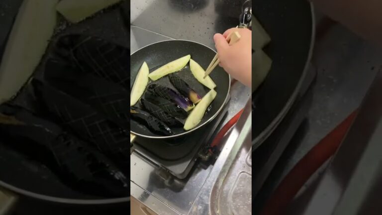 ナスの揚げ浸し #作ってみた #美味しい  #ナス #難しい  #料理