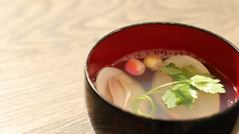 出汁がおいしい！ハマグリのお吸い物の作り方 | How to make clam soup