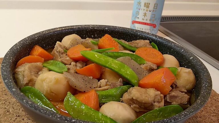 おばあちゃんに教わった鶏肉と里芋の煮物が地上最強においしかった。【ビールに合うおつまみ】Taro and Chicken Simmered in Soy Sauce