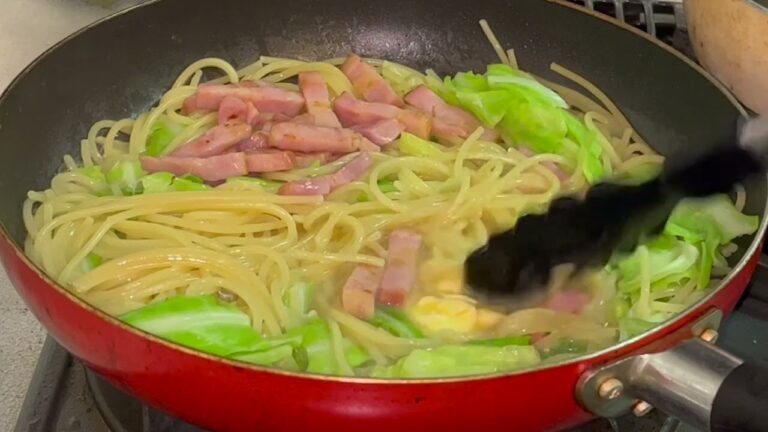 バターの香りが最高！！ベーコンとキャベツのバター醬油パスタの作り方！！！