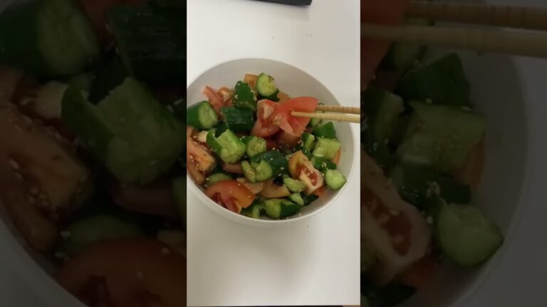 ごま油香るたたききゅうり　トマト入り　#shorts