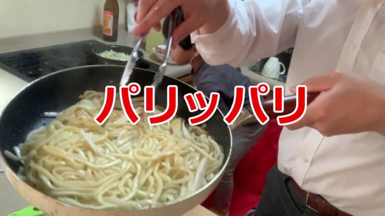 4/23 分です。パリパリうどんいも麺　和風あんかけと共に豚肉　　ASMR