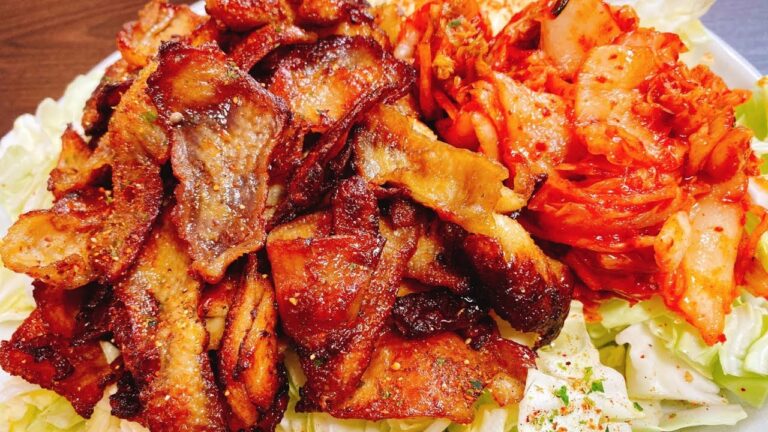 【ビールが止まらない】カリッカリ♪『無限やみつき鶏皮焼き』Super yummy fried Chicken Skin【Japanese street foods】