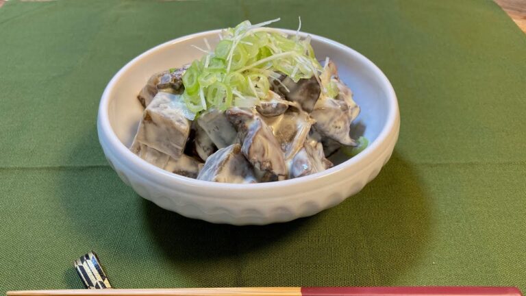 ４Ｘチキン　こんにゃくとレバーの辛子マヨネーズ和え
