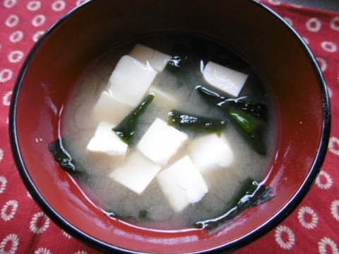 【レシピ】絹ごし豆腐とわかめの味噌汁♪