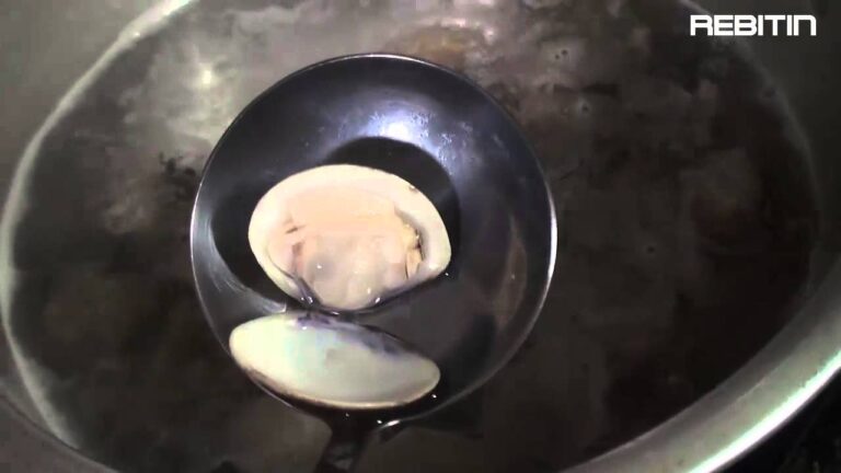 はまぐりのお吸い物 （茹でる編） Soup of clam