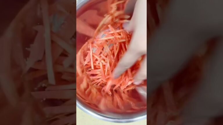 ダイエット、腸活におすすめ❤️切り干し大根のサラダを作りましょう　#shorts #お料理動画 #発酵料理 #切り干し大根 #ダイエット中の食事
