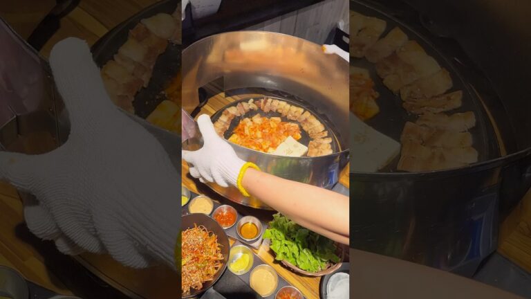 ここが日本初。本場韓国式サムギョプサル専門店！本当に美味しいサムギョプサルを食べてみて！