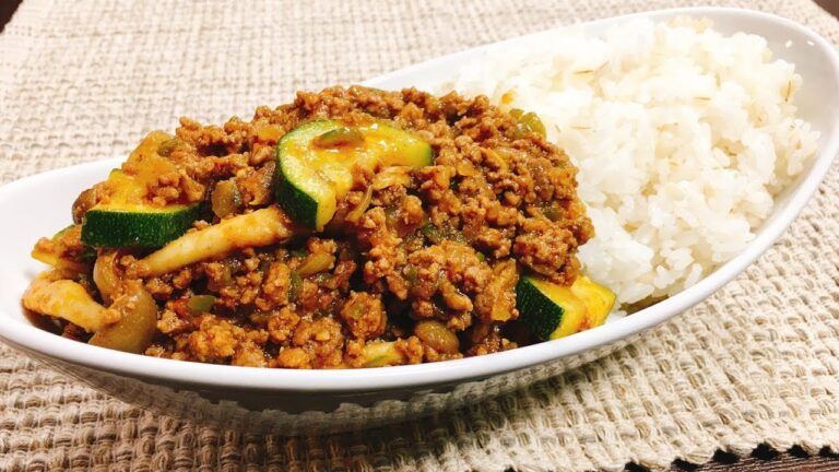 子供も美味しく野菜が食べれる『栄養たっぷり夏野菜のキーマカレー』The Taste that kids love minced-meat curry