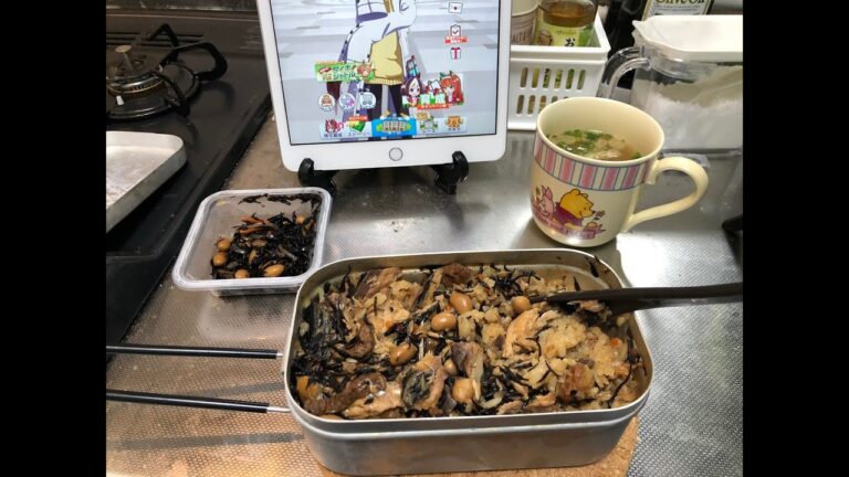 鯖缶とひじきの炊き込みご飯