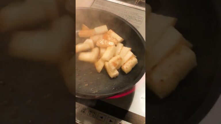 【簡単料理レシピ】 長芋バターしょうゆ！　海苔とわさびでめちゃウマッ･･･　   #shorts