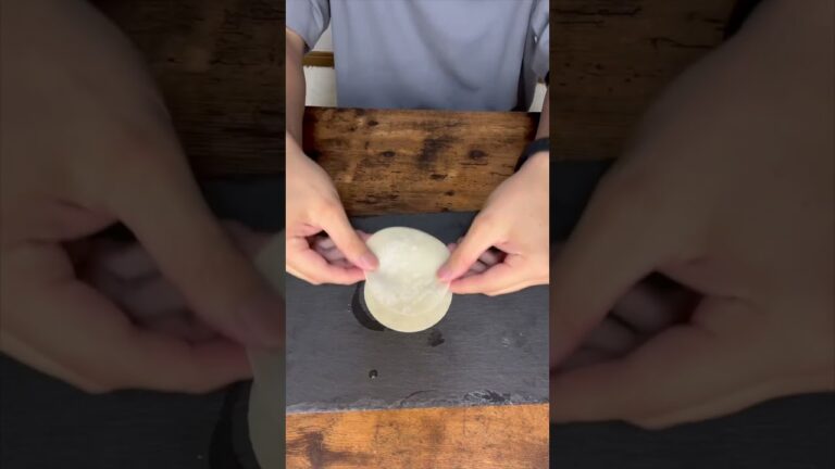 【低カロリー】餃子の皮で作れるクレープが奇跡の食感だったwww#shorts