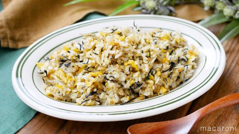 【ひじきとじゃこの和風チャーハン】ひじきとじゃこの旨みたっぷり！ひと皿で栄養満点♪｜macaroni（マカロニ）