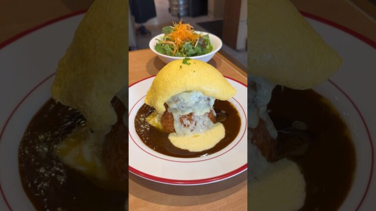 チーズとろ〜りダブルチーズハンバーグオムライス🍳🧀【愛知 アランチャ】