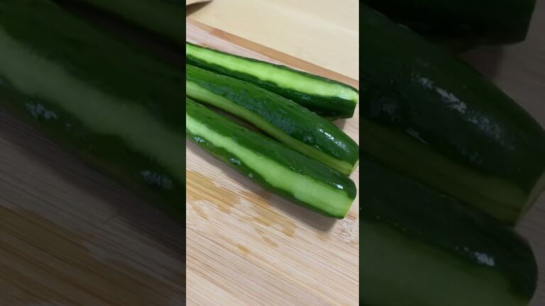 屋台の王様きゅうりの一本漬け🥒#shorts