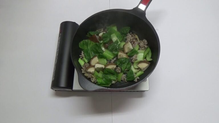 しいたけとひき肉のあんかけ