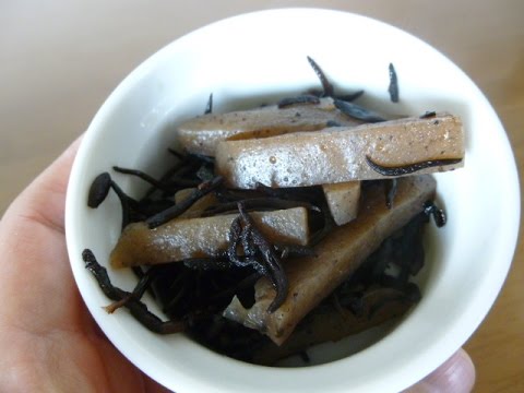 【レシピ】ひじきとこんにゃくの煮物♪ 味付けはめんつゆのみ!!とっても簡単な作り方☆