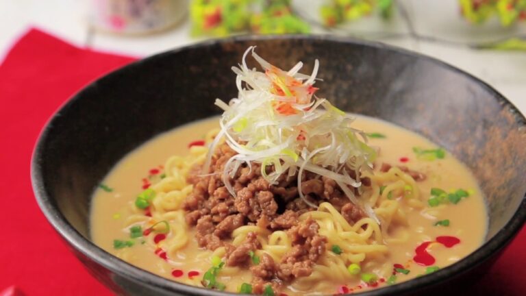 ねりごまの濃厚な味わい♪『担々麺風みそラーメン』