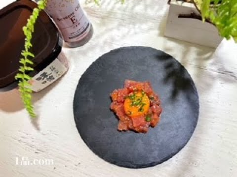 [ お刺身で簡単絶品おつまみ♪ ] まぐろの味噌ユッケ♪
