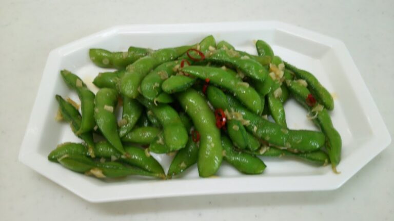 ピリ辛ニンニク枝豆でビールを飲むんだ！