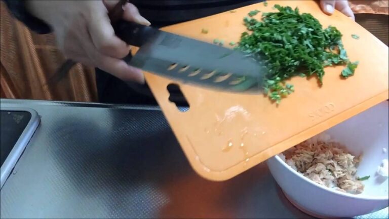 簡単お弁当のおかず　はんぺんツナハンバーグの作り方　Fish minced and steamed recipes easy