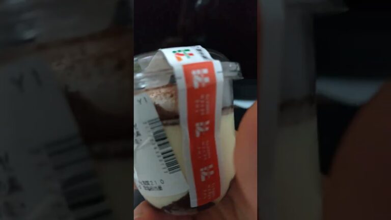 セブンイレブンで買ったとろけるティラミスです。2024-08-20