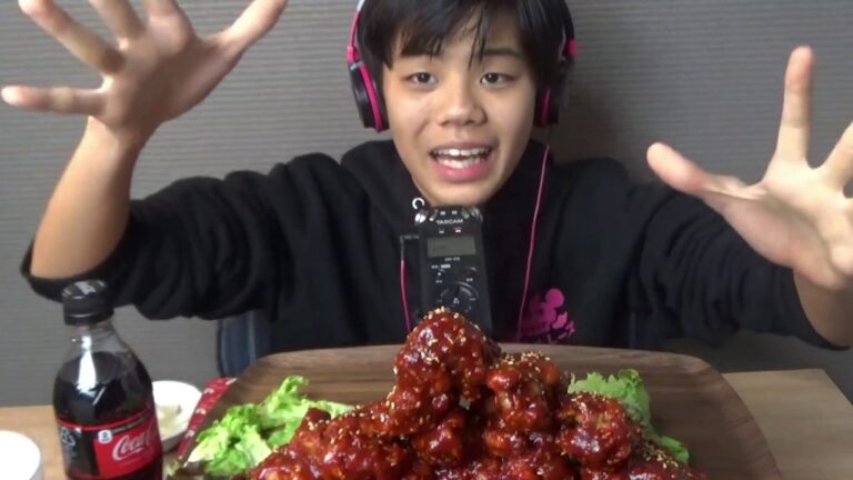 （ASMR）ヤンニョムチキン食べたけどうますぎて味覚失いまいした（咀嚼音）（食テロ）（癒し音）