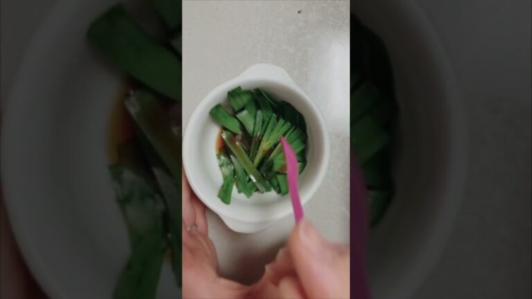 秒で簡単おつまみ！ニラとだし醤油、ラー油の冷奴#shorts #豆腐 #おつまみ #冷奴 #簡単レシピ #だし醤油 #ラー油