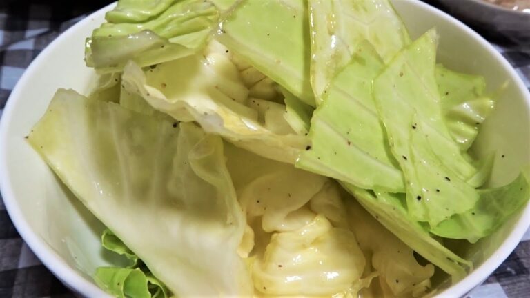 牛角の『やみつき塩キャベツ』の作り方。簡単☆激ウマ How to make of the "addictive salt cabbage" of cattle angle.
