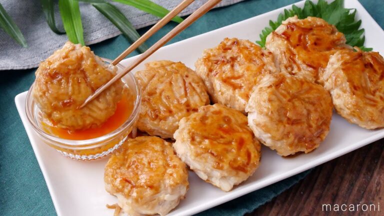 【鶏むねもやしの甘辛つくね】ヘルシーながらも満足感たっぷり！節約食材で簡単レシピ♪｜macaroni（マカロニ）