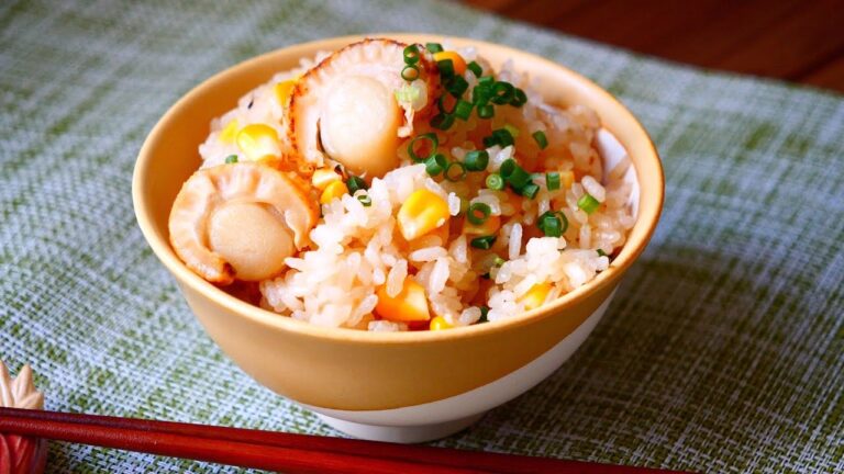 とうもろこしとホタテの炊き込みご飯　　作り方（分量は概要欄に記載）