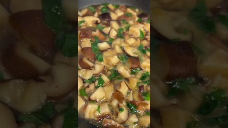 椎茸のパスタ #ひとりごはん #簡単レシピ #簡単男飯 #料理 #男子ごはん #レシピ #簡単ごはん #パスタ