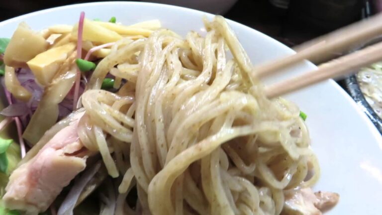 20150619 麺のようじ　牛肉とごぼうのしぐれ煮つけ麺　950円
