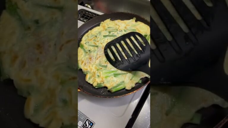 余ったニラは「チヂミ」にして食べる！！！#shorts #チヂミ