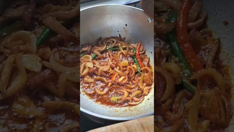 Simple Mushroom  Curry with Capsicum n tomato 🍅 #cookingvideo mushroom receipe