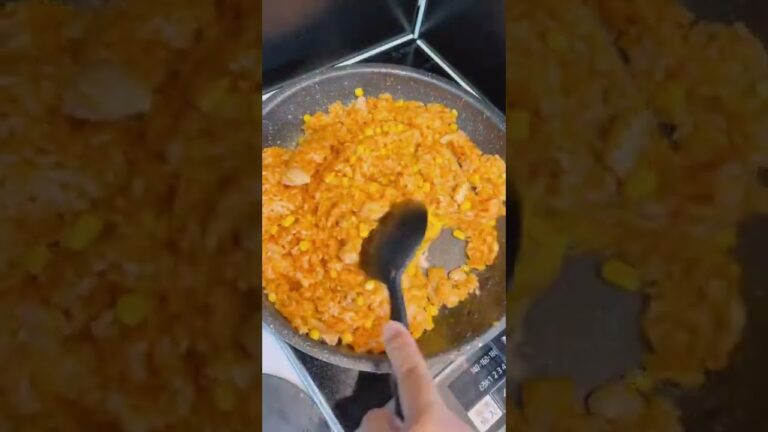 ロールオムライス