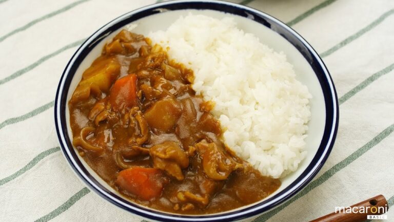 【基本のレシピ】どこか懐かしい…！思い出の味 ポーク カレー のレシピ 作り方