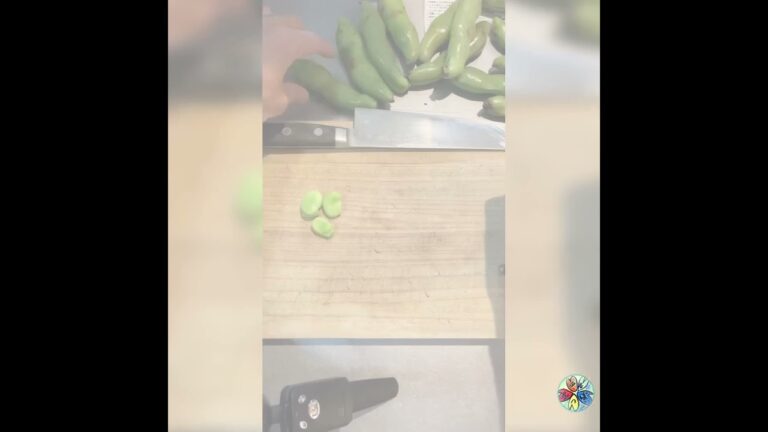 そら豆の塩茹【切り込みを入れよう】