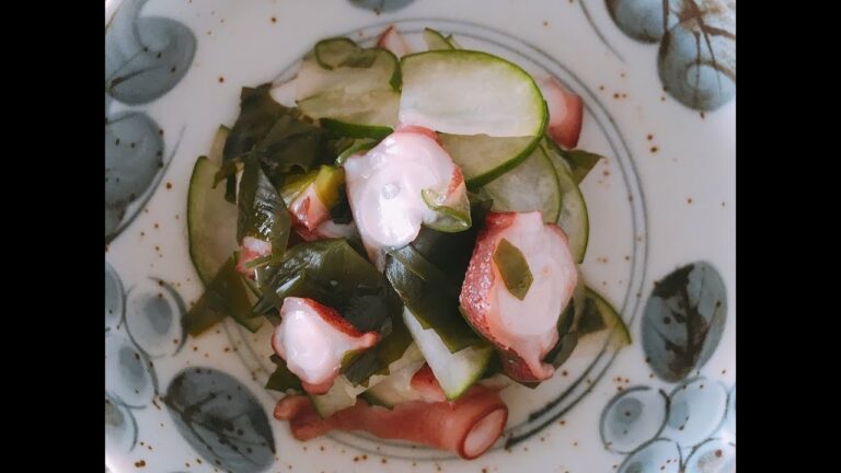 ワカメときゅうりとタコのやさしい酢の物