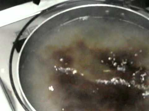 あけみママの簡単レシピ　鶏肉だんご　（１／２）