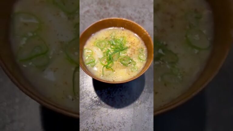 これ食って10kg痩せた。とりあえずこれ作って食っとけ。卵と豆腐の中華スープ