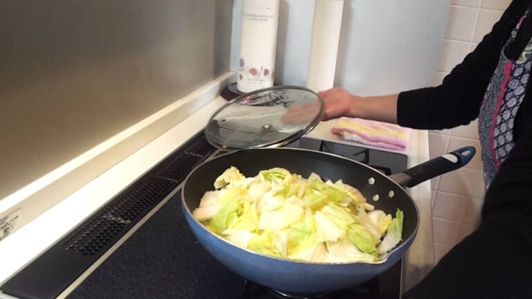 おうち食堂 白菜と豚肉の和風うま煮の素