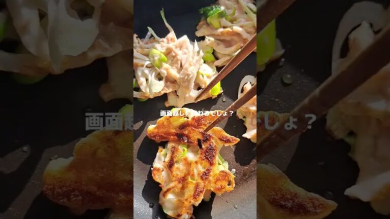 【ちくもっち】⁡⁡👩‍🍳材料⁡・ちくわ 4本・長ねぎ 1/2本・ごま油 適量☆片栗粉 大さじ4☆水 大さじ3～4☆ツナ缶 1缶★コチュジャン 適量★マヨネーズ 適量★ごま 適量