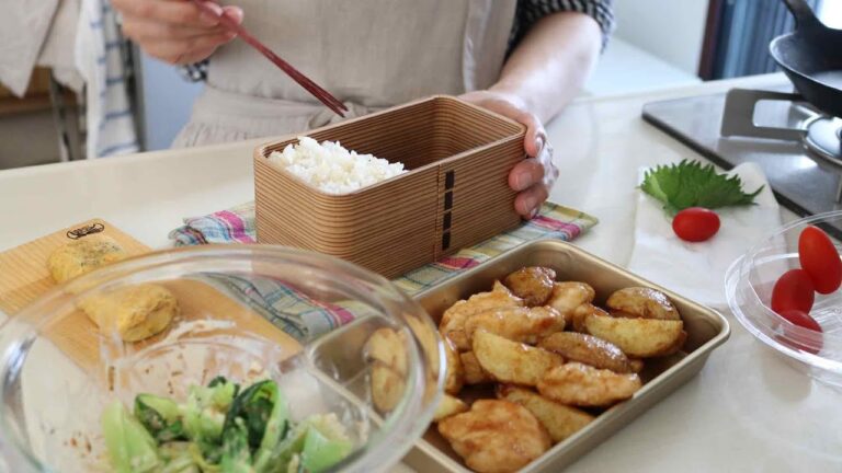 【お弁当作り】じゃがいもがこんなにおいしい！新じゃがと鶏むね肉炒め弁当bento＃782